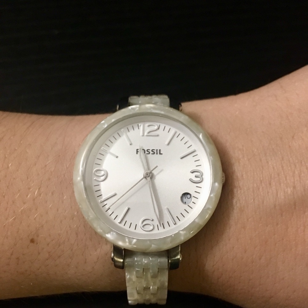 Women’s fossil watch